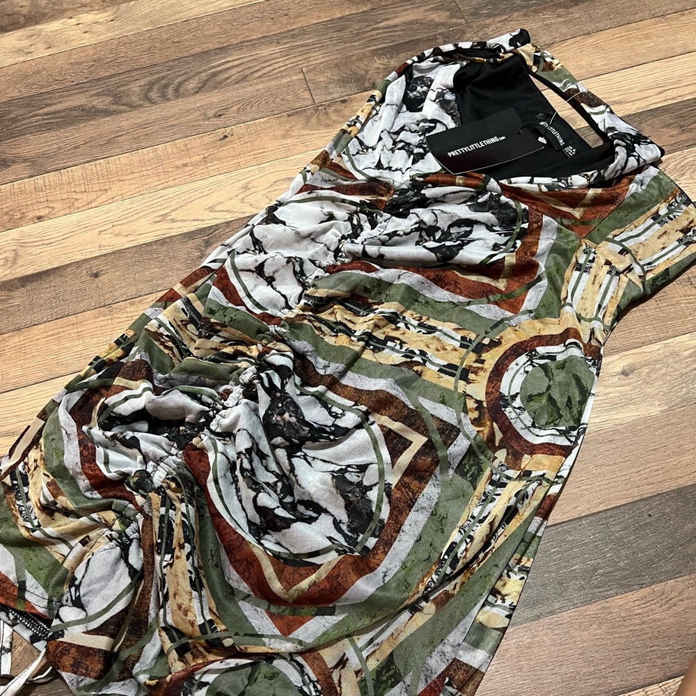 Mesh pattern, one- shoulder pretty little thing dress